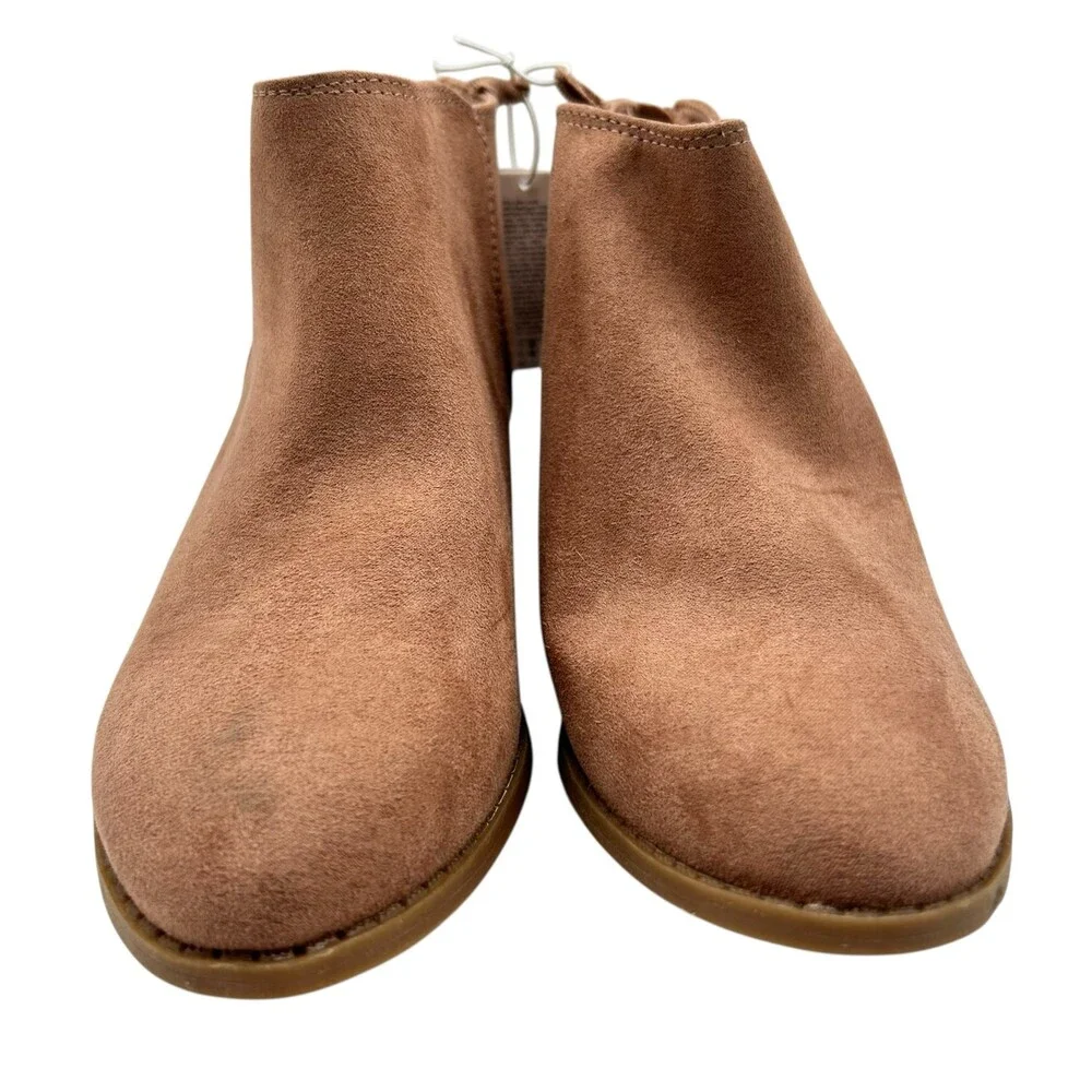 Old Navy Girls Tan Suede Rear Zip Stacked Block Heel Ankle Booties Size 2